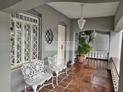 Casa, 3 quartos, 331 m² - Foto 1