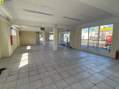 Sala-Conjunto, 1000 m² - Foto 3