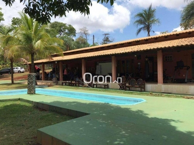 Chácara, 3 quartos, 6164 m² - Foto 1