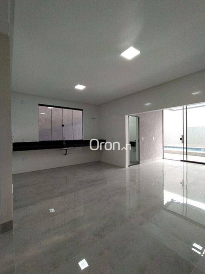 Sobrado, 3 quartos, 214 m² - Foto 2