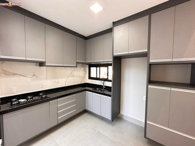 Casa, 3 quartos, 216 m² - Foto 4