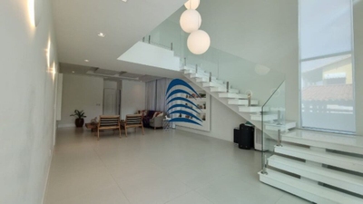 Casa, 6 quartos, 341 m² - Foto 1