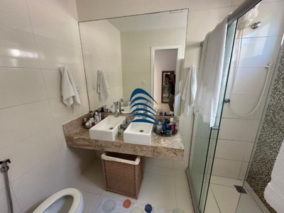 Casa, 4 quartos, 197 m² - Foto 1