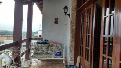 Casa, 3 quartos, 360 m² - Foto 1