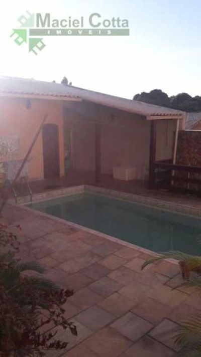 Casa, 4 quartos, 360 m² - Foto 1