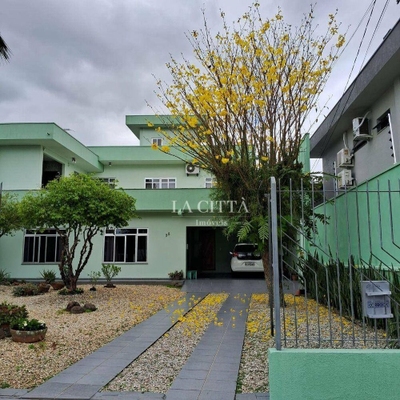 Sobrado, 5 quartos, 350 m² - Foto 2