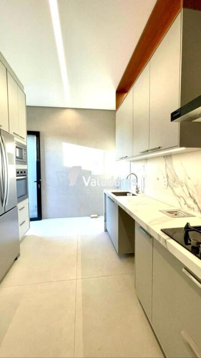 Sobrado, 4 quartos, 383 m² - Foto 3