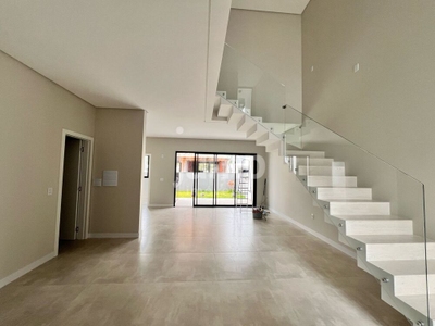 Casa, 3 quartos, 167 m² - Foto 2