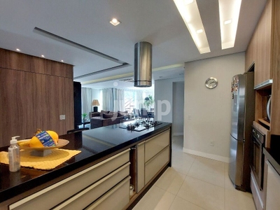 Cobertura, 3 quartos, 199 m² - Foto 5