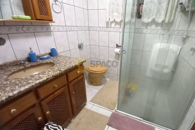 Casa, 3 quartos, 228 m² - Foto 4