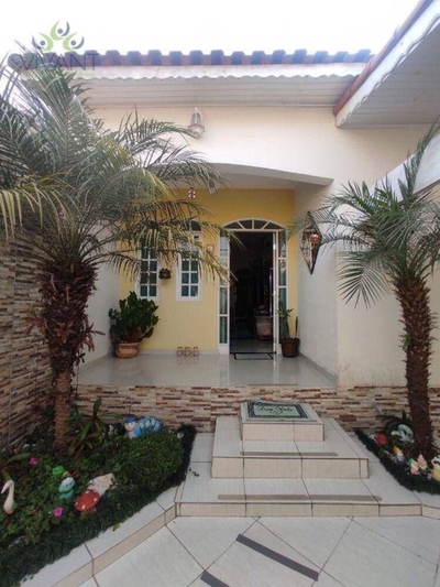 Casa, 3 quartos, 198 m² - Foto 1