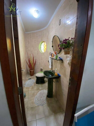 Sobrado, 3 quartos, 211 m² - Foto 1