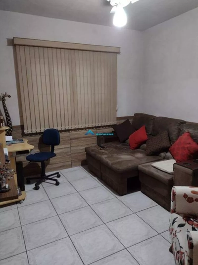 Casa, 3 quartos, 192 m² - Foto 4