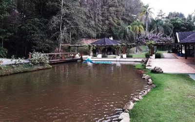 Casa de Condomínio, 4 quartos - Foto 1