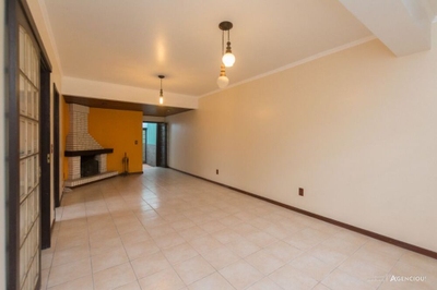 Casa, 3 quartos, 327 m² - Foto 3