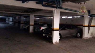 Box-Garagem, 660 m² - Foto 3