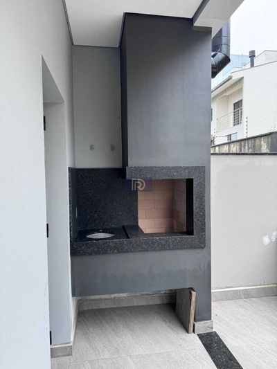 Casa, 3 quartos, 196 m² - Foto 3