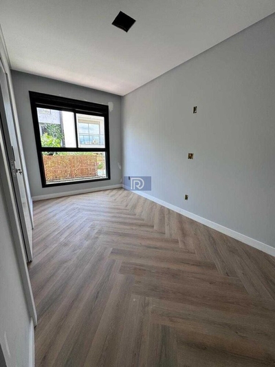 Casa, 3 quartos, 196 m² - Foto 2