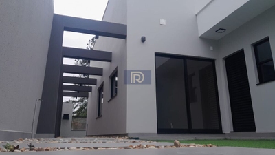 Casa, 3 quartos, 202 m² - Foto 3