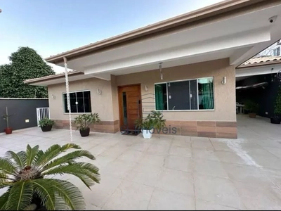 Casa, 4 quartos, 320 m² - Foto 1