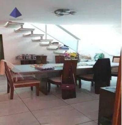 Casa, 5 quartos, 250 m² - Foto 1