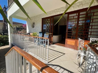 Casa, 5 quartos, 446 m² - Foto 1