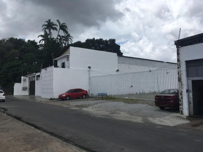 Loja-Salão, 2000 m² - Foto 1