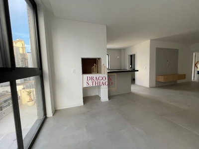 Apartamento, 4 quartos, 136 m² - Foto 2