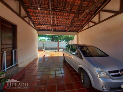 Casa, 3 quartos, 220 m² - Foto 2