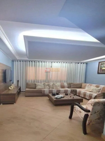 Sobrado, 3 quartos, 219 m² - Foto 1