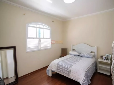 Casa, 5 quartos, 250 m² - Foto 1