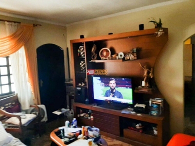 Casa, 3 quartos, 188 m² - Foto 1