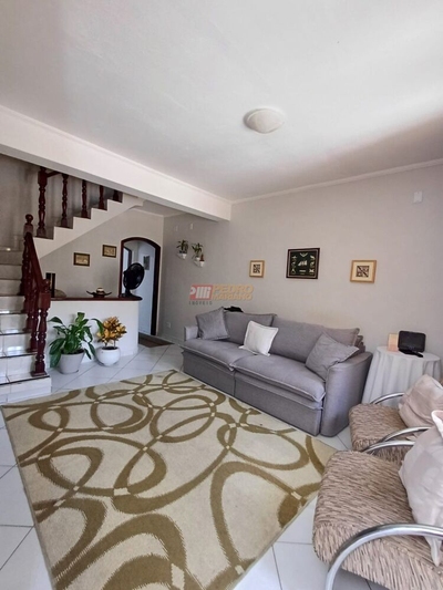 Sobrado, 4 quartos, 151 m² - Foto 1