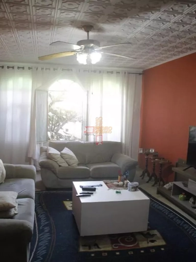 Sobrado, 3 quartos, 304 m² - Foto 1