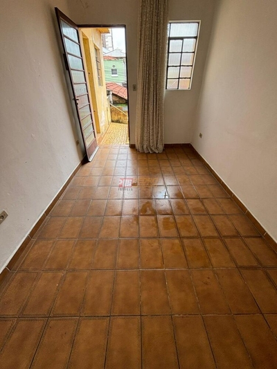 Casa, 1 quarto, 174 m² - Foto 1