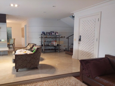 Sobrado, 4 quartos, 233 m² - Foto 2