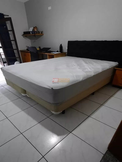 Sobrado, 3 quartos, 227 m² - Foto 4