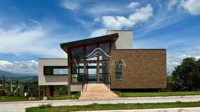 Casa de Condomínio, 4 quartos - Foto 1