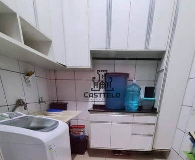 Casa, 5 quartos, 265 m² - Foto 2