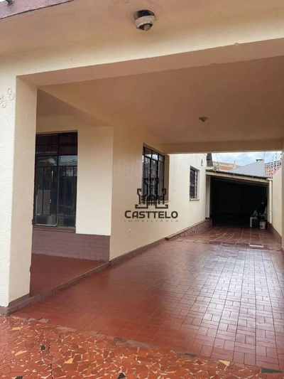 Casa, 5 quartos, 263 m² - Foto 3