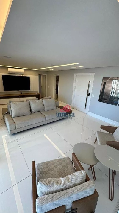 Apartamento, 3 quartos, 182 m² - Foto 2