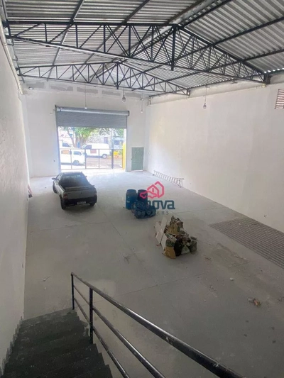Depósito-Galpão, 300 m² - Foto 1