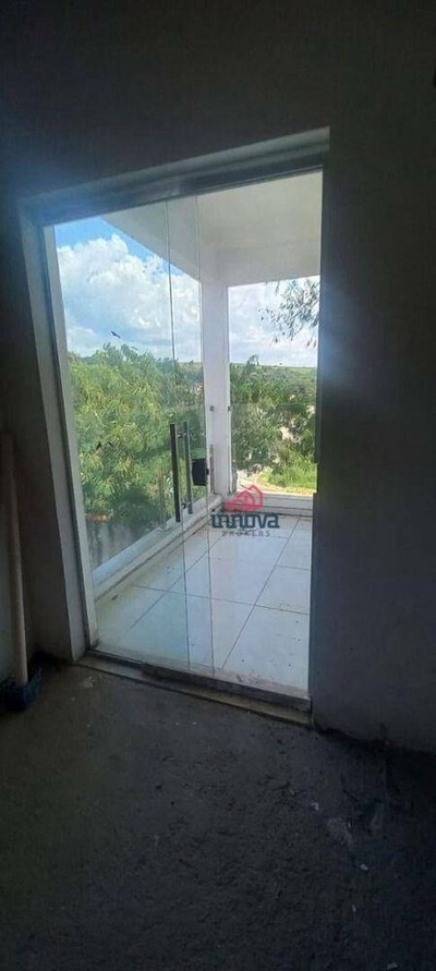 Casa, 5 quartos, 250 m² - Foto 1