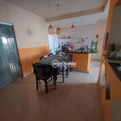 Casa, 3 quartos, 200 m² - Foto 4