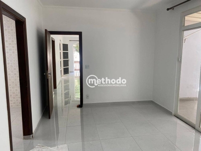 Casa, 4 quartos, 244 m² - Foto 1