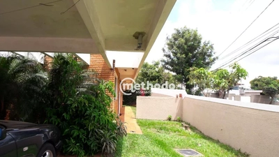 Casa, 6 quartos, 302 m² - Foto 3