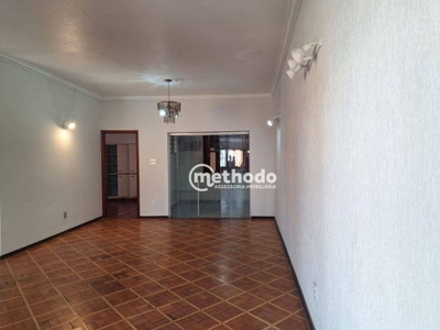 Casa, 3 quartos, 203 m² - Foto 1