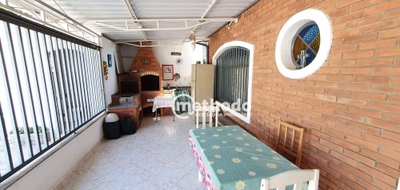 Casa, 3 quartos, 117 m² - Foto 2