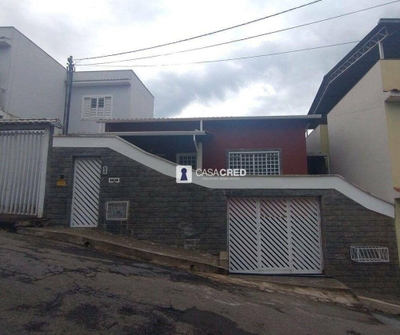 Casa, 4 quartos, 350 m² - Foto 1