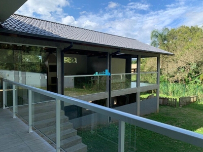 Casa, 4 quartos, 327 m² - Foto 1